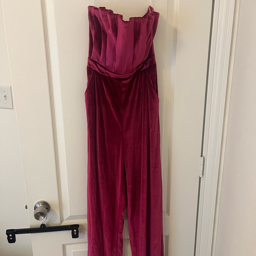 Elegant Pink Velvet Jumpsuit